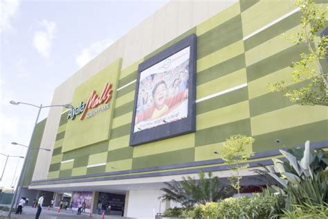 Ayala Malls South Park opens in Muntinlupa.